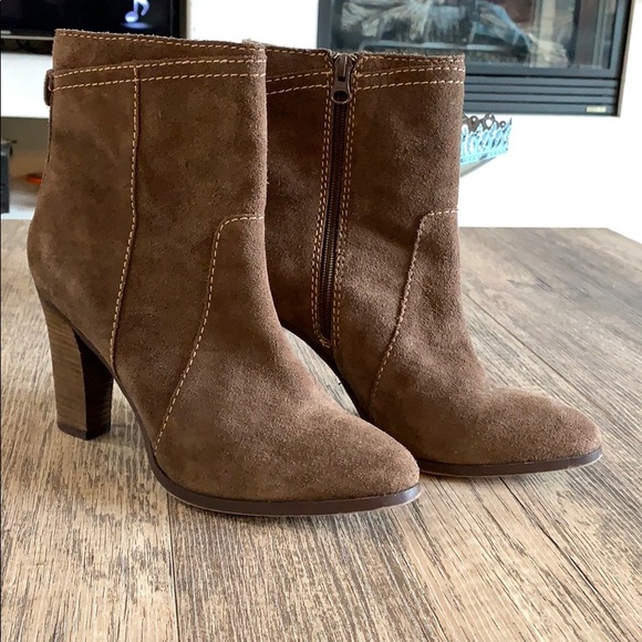 Calvin Klein Jeans Shoes - Calvin Klein Mallie Genuine Suede Boot Size 9.5- (Heel Shaft 3.5 ")